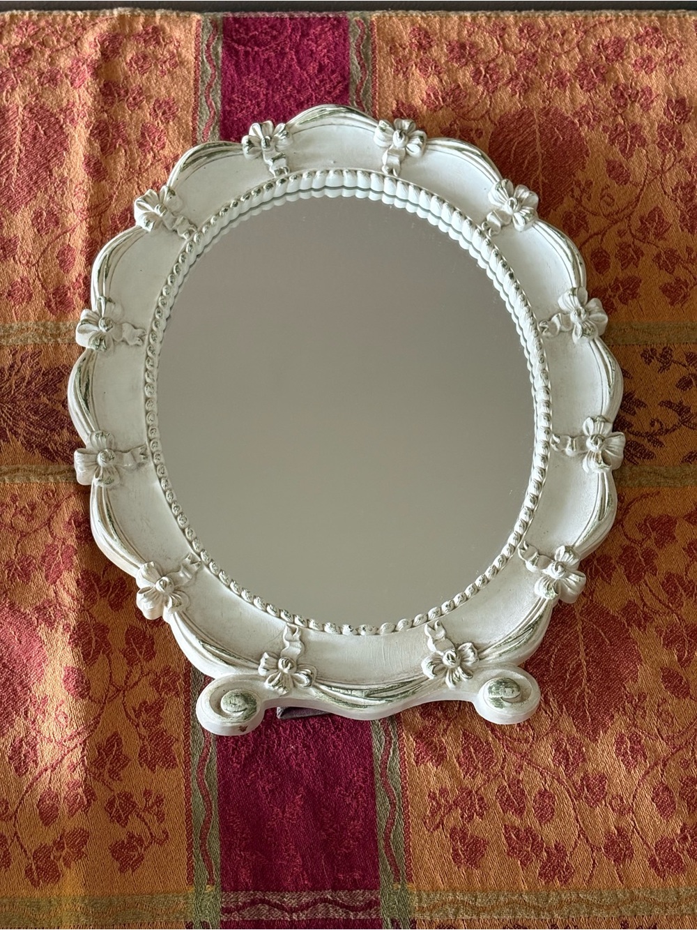 Decorative White Floral Round Wall Mirror by